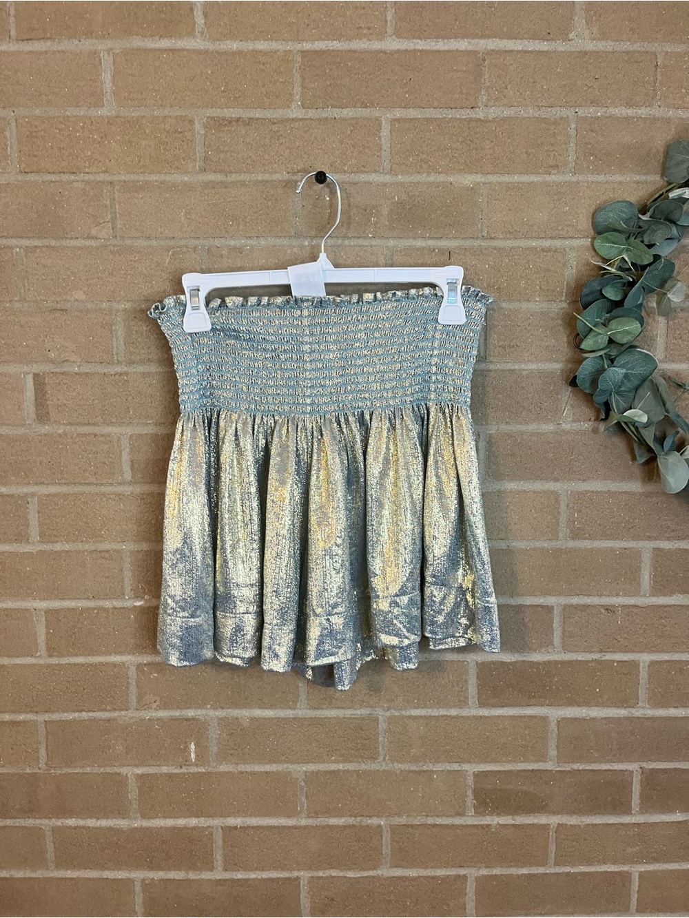 QUEEN OF SPARKLES Metallic Silver High-Waist Smocked Shorts